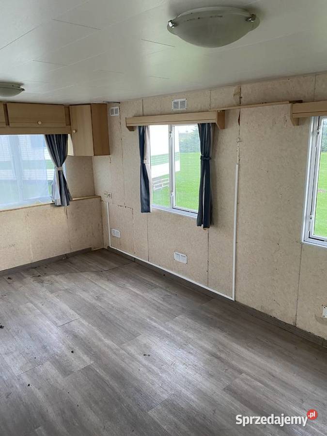 Domek holenderski angielski przyczepa kempingowa Niechorze