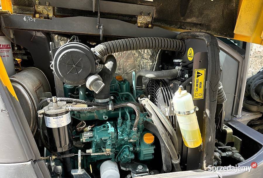 Minikoparka VOLVO EC27C Kęsowo