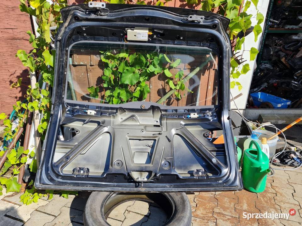 BMW X3 E83 Klapa Tylna Bagażnika z Szybą Skawina
