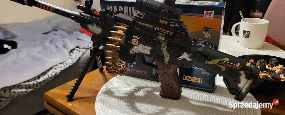 Samochód transformers na baterie Zabawki Mrągowo sprzedam