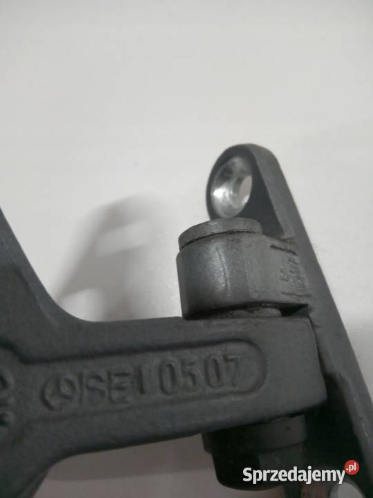 ZAWIAS DRZWI MERCEDES CLS W219 Części Nowy Tomyśl