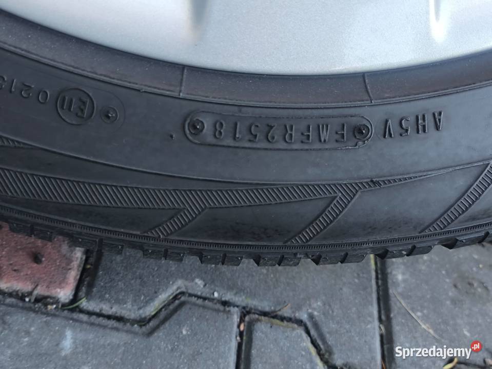 Felgi Koła Opel Astra J Insignia Zafira 18 5x115 Pińczów