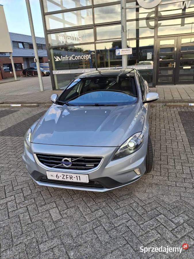 Volvo V40 D4 190 DriveE RDesign Stan idealny Lublin