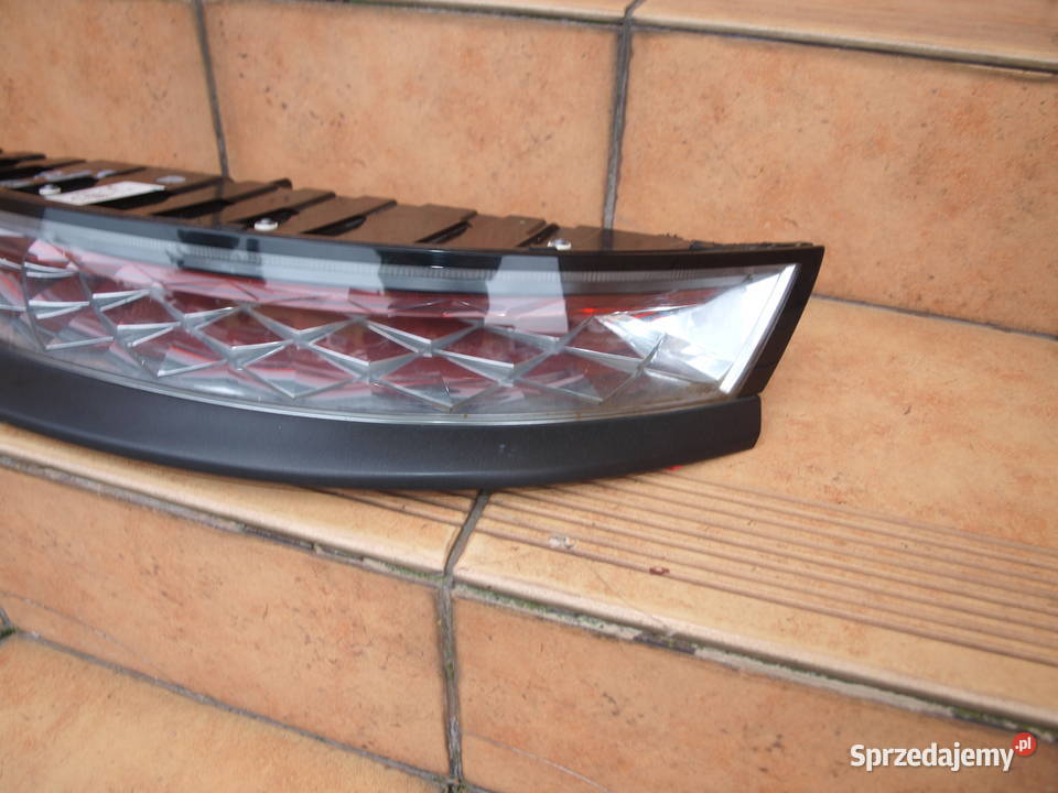 Citroen DS7 DS 7 Crossback lampa prawa tył Led