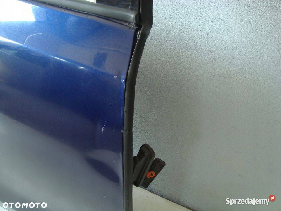 DRZWI PRAWY TYŁ TYLNE VW GOLF 6 VI 2008 HB Włoszczowa
