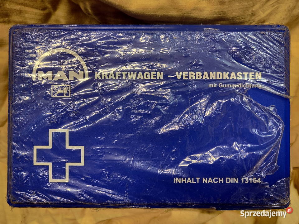 Apteczka pierwszej pomocy MAN do samochodu sprzedam