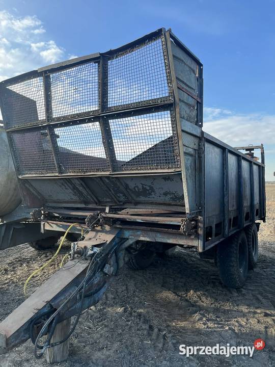 Rozrzutnik obornika nieuszkodzony Rolnictwo wielkopolskie Śrem