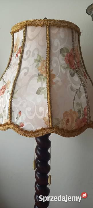 Salonowa wysoka drewniana lampa podłogowa z Skierniewice sprzedam