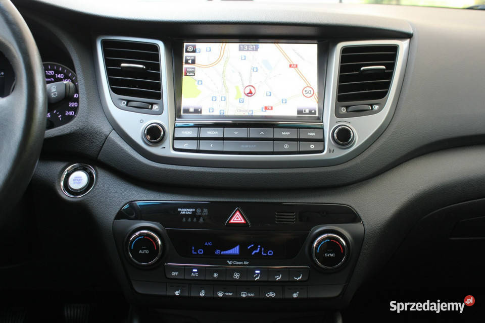 Hyundai Tucson Bezwypadkowy bogata wersja sprzedam