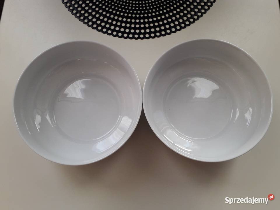 Porcelanowa misasalatera Henneberg Porzellan wielkopolskie Koło