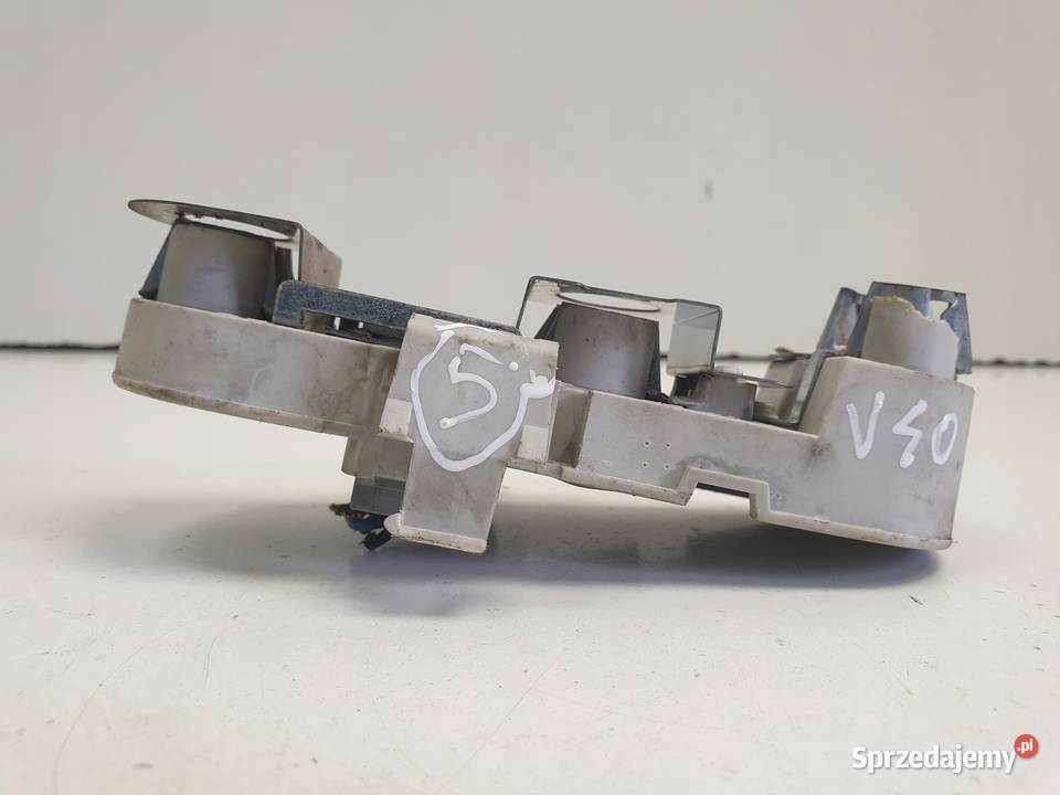 Volvo V40 WKŁAD LAMPY lewy tył KIEROWCY 28562005 lubelskie Chełm sprzedam