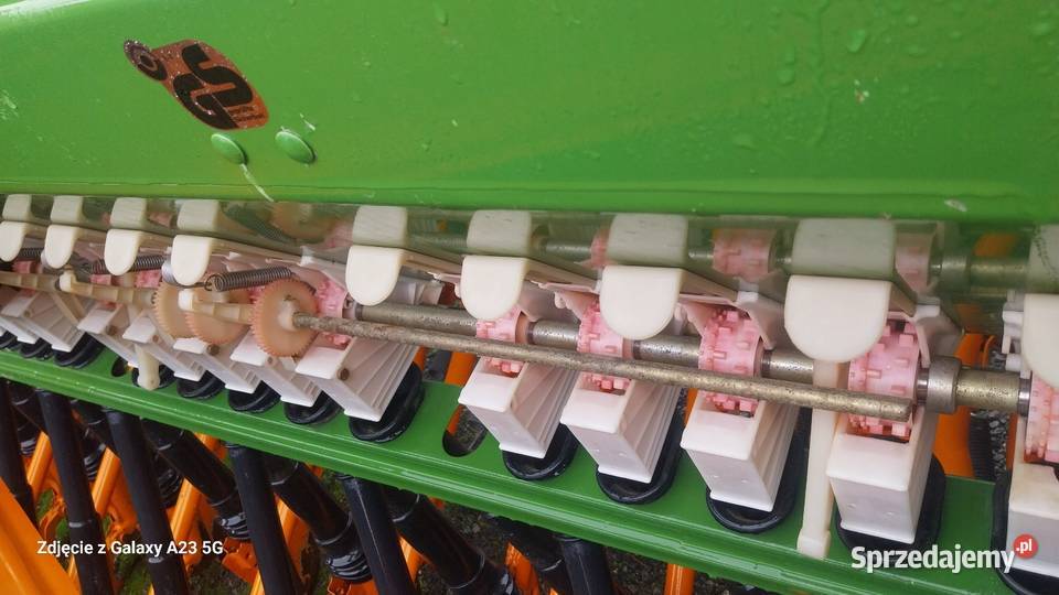 Siewnik AMAZONE D8 Special 3000 do zboża 3m Przymiłowice