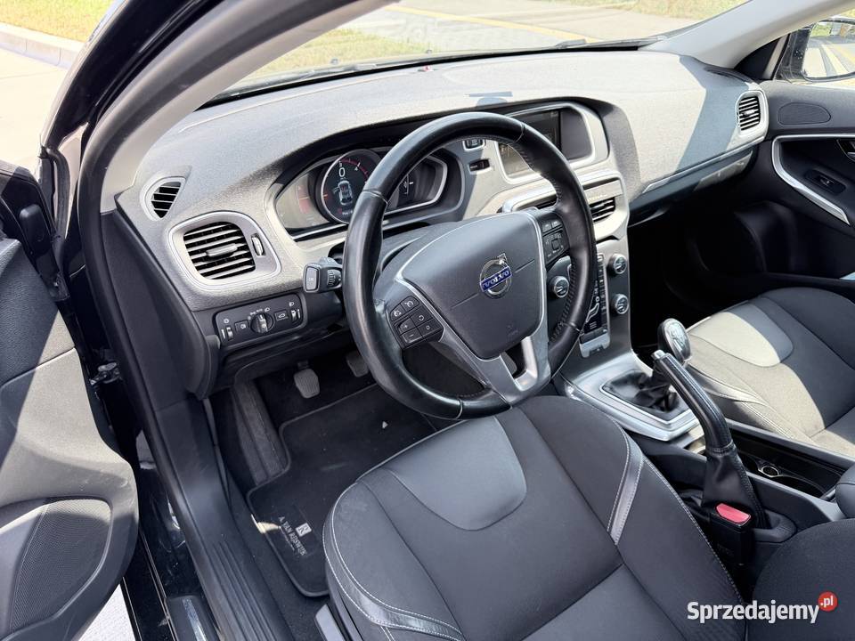 Volvo V40 16 D2 Starachowice