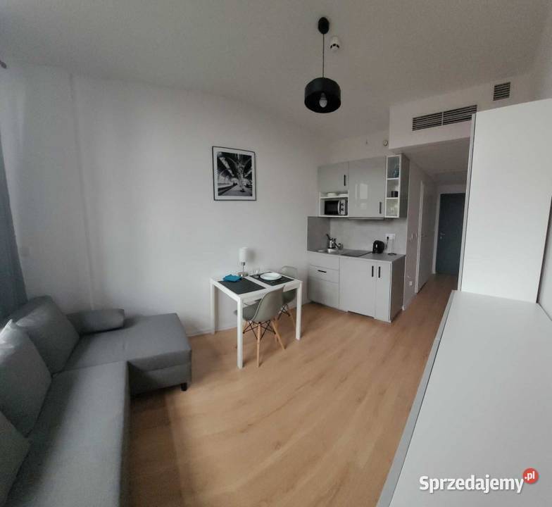 1pok 19met Okulickiego WINDA2022 Wrocław