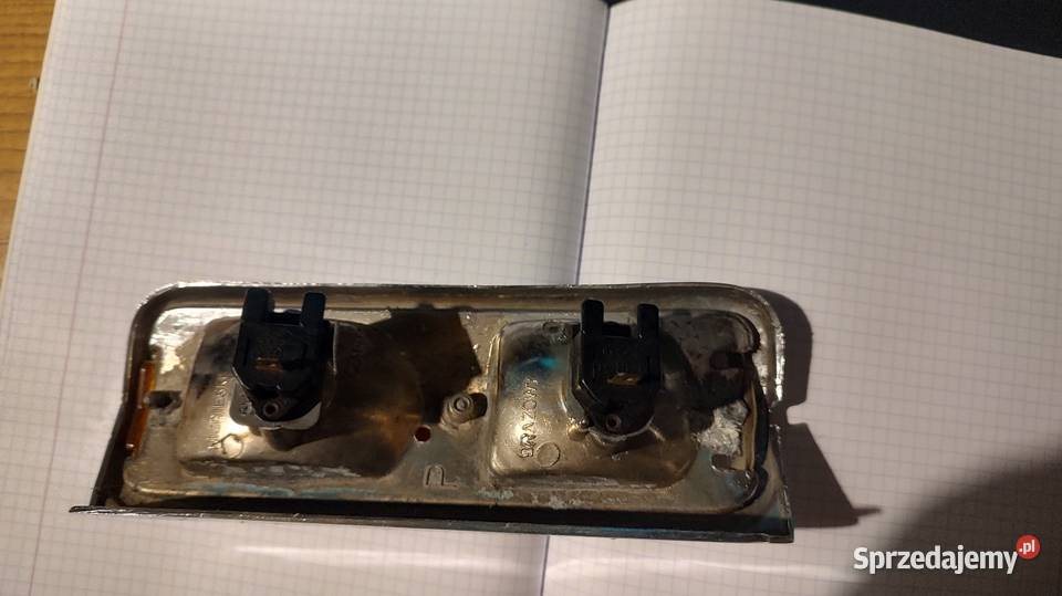 Kierunkowskaz migacz prawy Fiat 125p Tarpan Brzeszcze