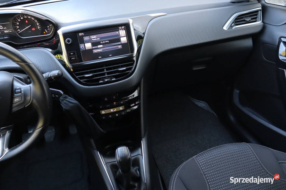 Peugeot 208 12 PureTech Zabrze