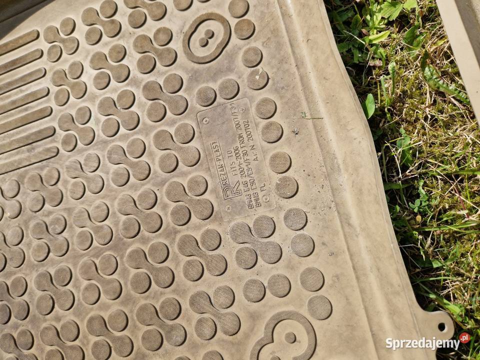 Dywaniki Gumowe Bmw E90E91E46 Beżowe Szydłowiec