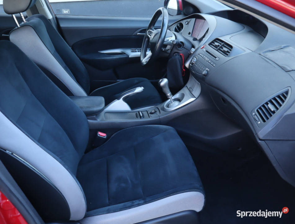 Honda Civic 14 iDSI Łódź