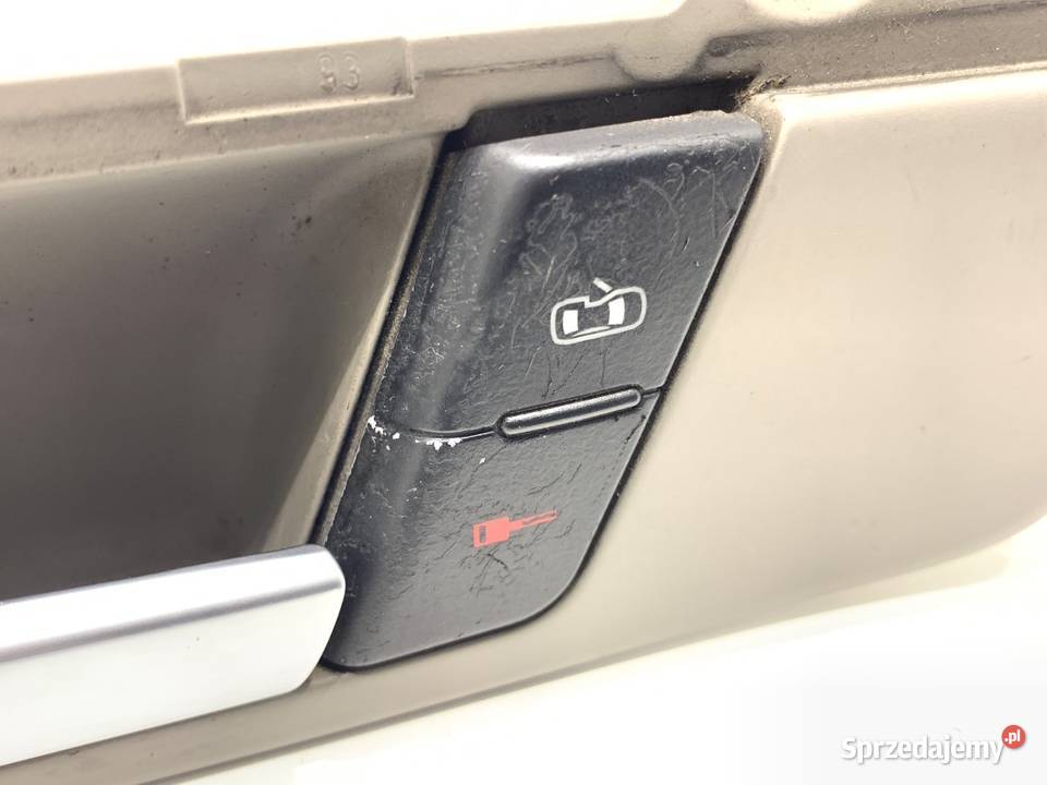 KLAMKA WEWNĘTRZNA LEWY PRZÓD AUDI A4 B6 Klamki wewnętrzne