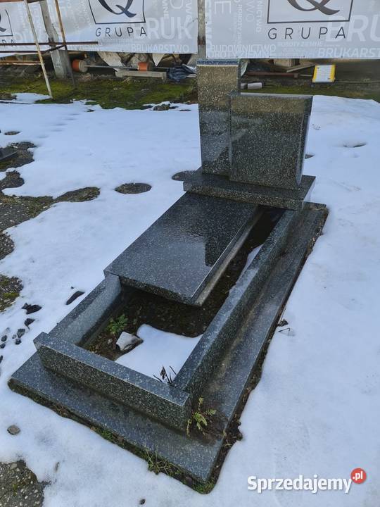 POMINIKI NAGROBKI WYPRZEDAŻ sprzedam