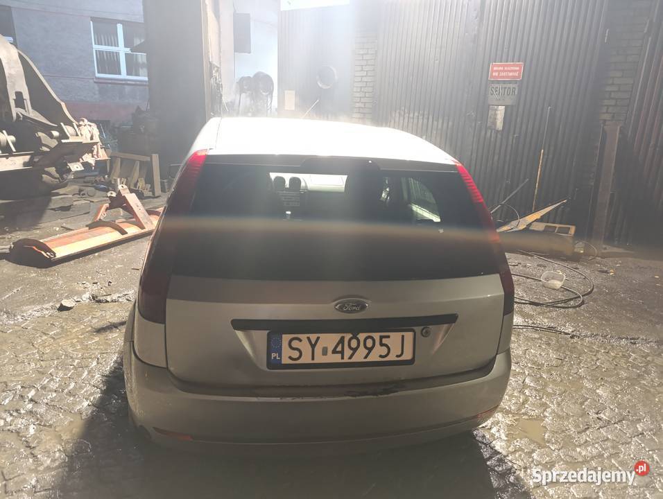 Ford Fiesta 14 2003 uszkodzony będzie jeszcze