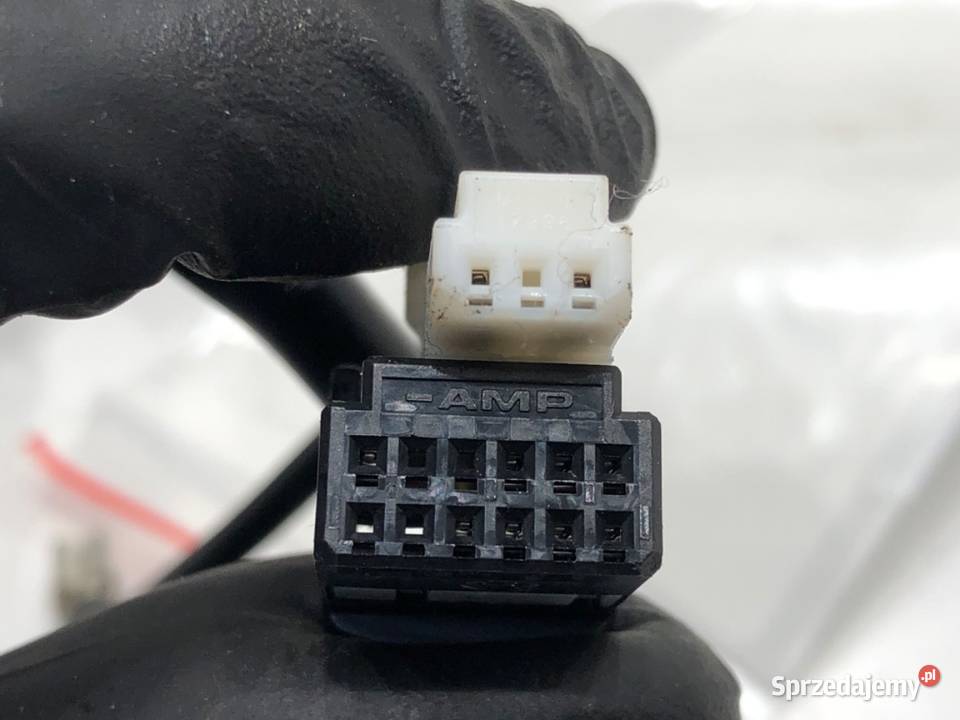 PRZEŁĄCZNIKI KIEROWNICY TOYOTA COROLLA E13 0409 podkarpackie