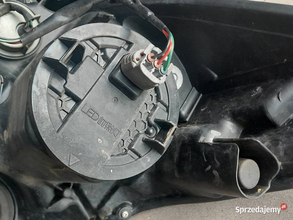 Lampa subaru outback BS 2014 przód lewa EU
