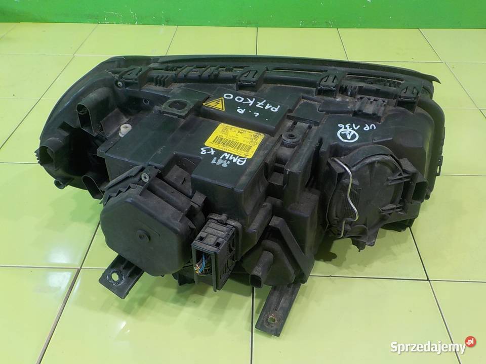 BMW X3 E83 30 B 04r 5D lampa lewa przod XENON Suków sprzedam