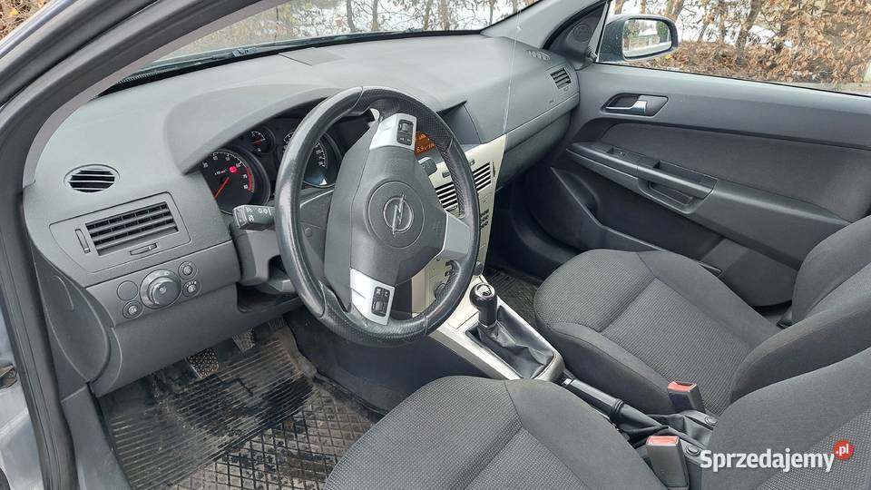 Opel Astra H III 14 benzyna 90 sprawny zadbany immobilizer Ostrów Wielkopolski