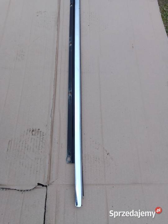 Listwa ogarniająca VW1K5839475B małopolskie Nowa Jastrząbka sprzedam