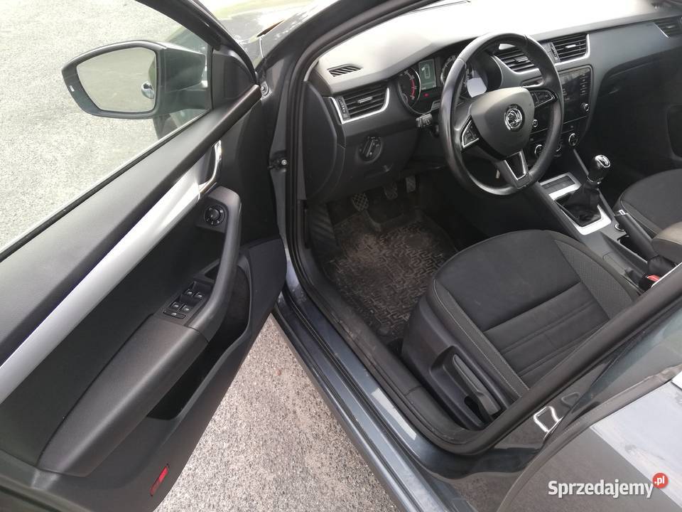 Skoda Octavia 2018 Lift Hak Benzyna Kombi wielkopolskie Sompolno