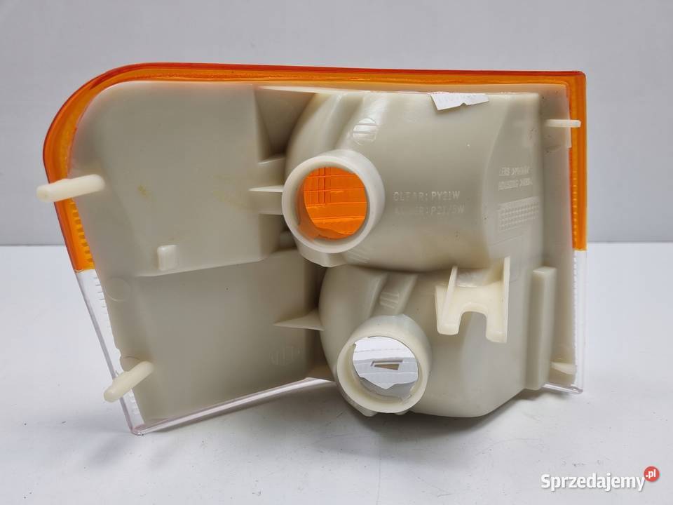 Saab 9000 PRZEDNI KIERUNKOWSKAZ LEWY KIEROWCY Rudka