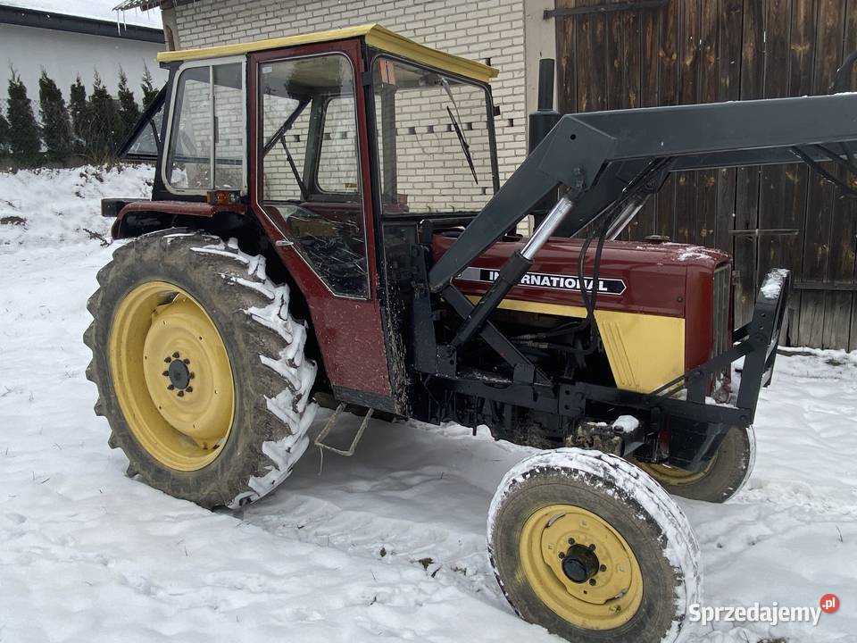International 574 Piaski