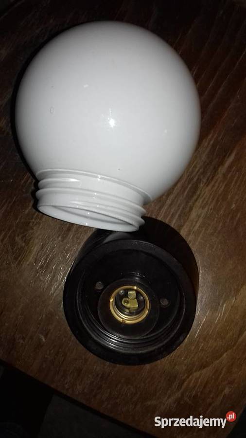 retro lampa małe jajeczko mleczne szkło