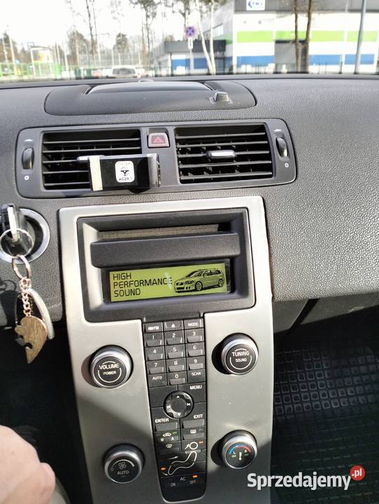 Sprzedam zadbane V50 16 diesel Ząbki