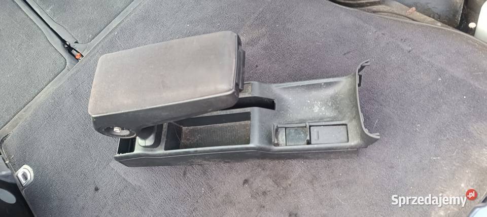 Podłokietnik Audi A4 B5 a23 Myszków