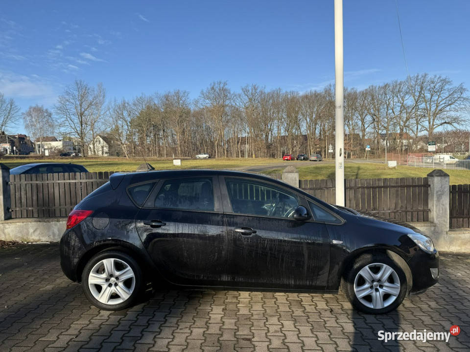 Opel Astra 14 Turbo 140 ładna świezo garażowany dolnośląskie Bolesławiec