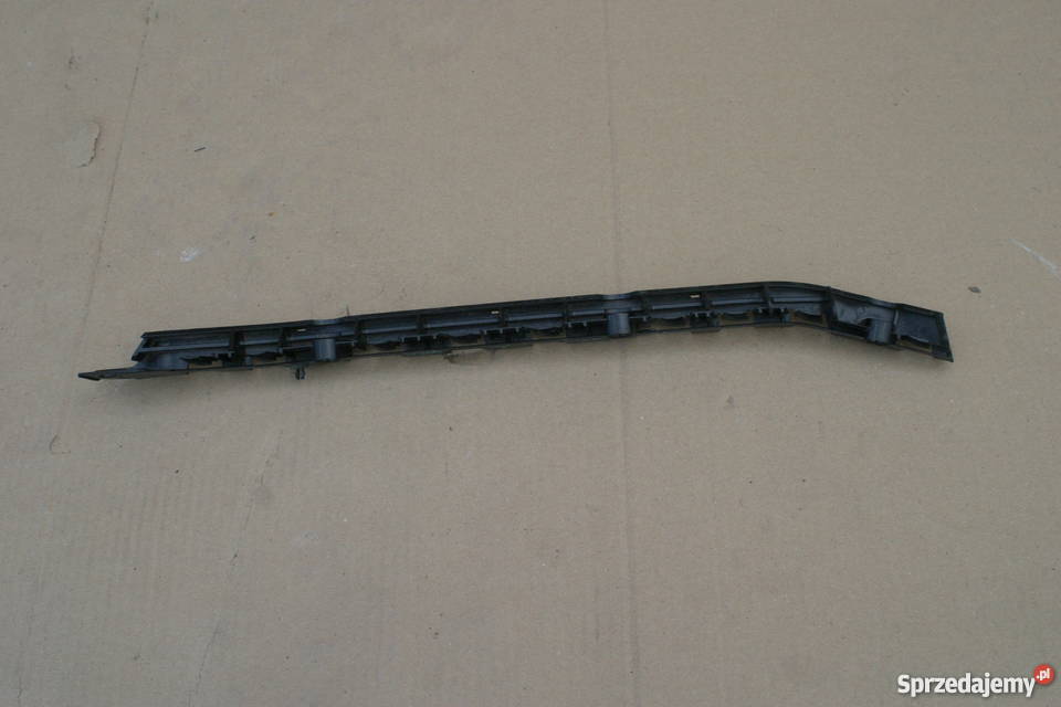 MERCEDES C KLASA SEDAN ŚLIZG ZDERZAKA PRAWY TYŁ osobowe Bieleń