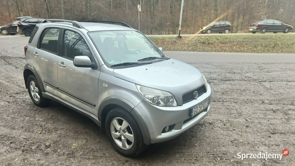 Daihatsu Terios 15vvti 4x4 awd klima blokada immobilizer Gdańsk sprzedam