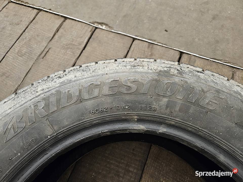 4 22565 R16 112110 LT Bridgestone Duravis R660 Katowice