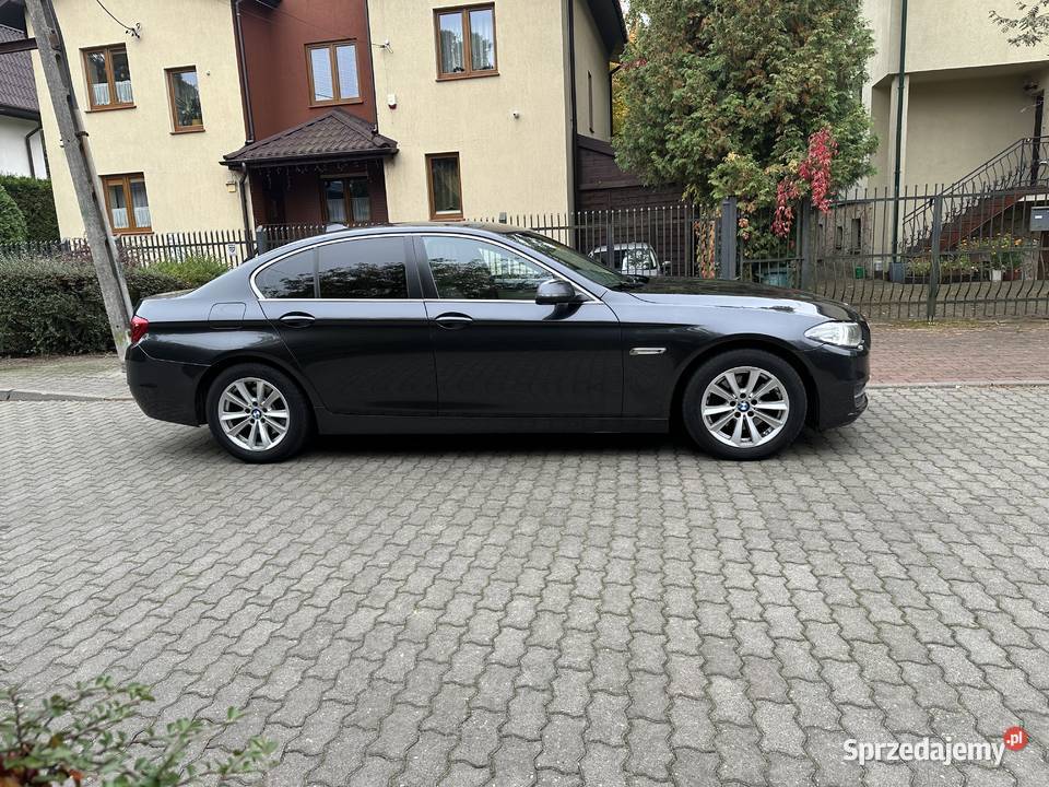 BMW lift salon Warszawa