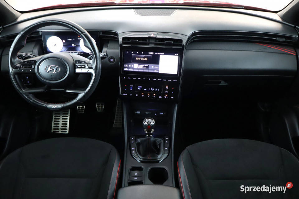 Hyundai Tucson 16 TGDI czujnik parkowania