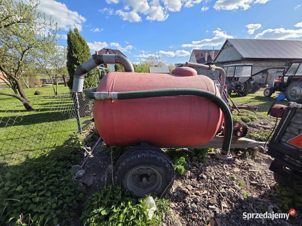Beczkowóz 2000l nieuszkodzony Pozostałe małopolskie Wola Dębińska