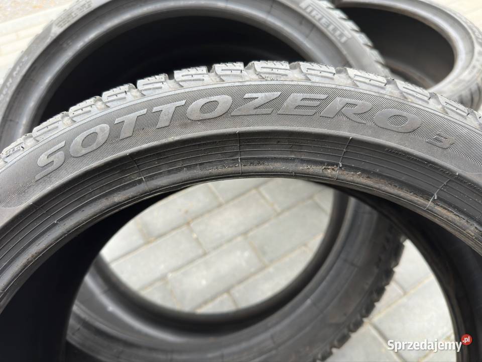 4 sztuki Pirelli Winter Sottozero 3 dwa rozmiary Opatów