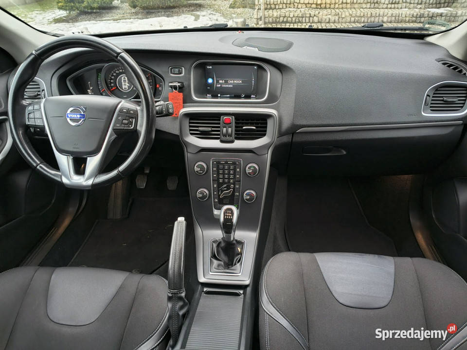 Volvo V40 20D 150 Momentum Full Serwis Volvo II aluminiowe felgi Mysłowice