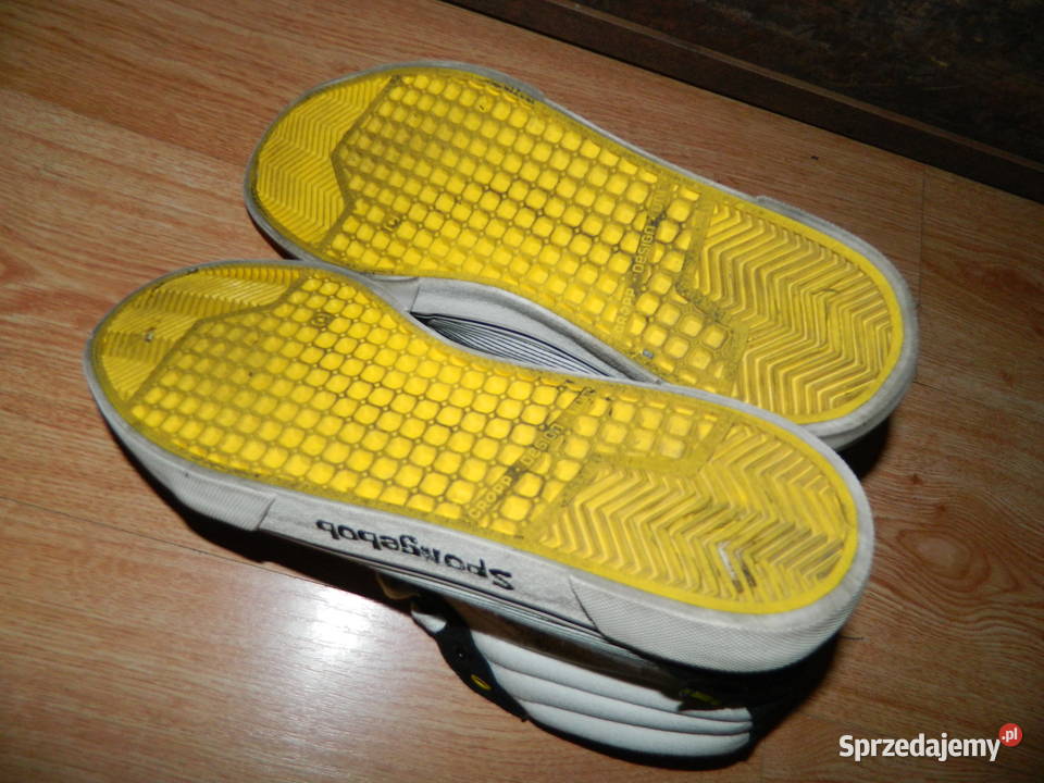 Cropp Wysokie trampki SpongeBob 46 Trzebinia