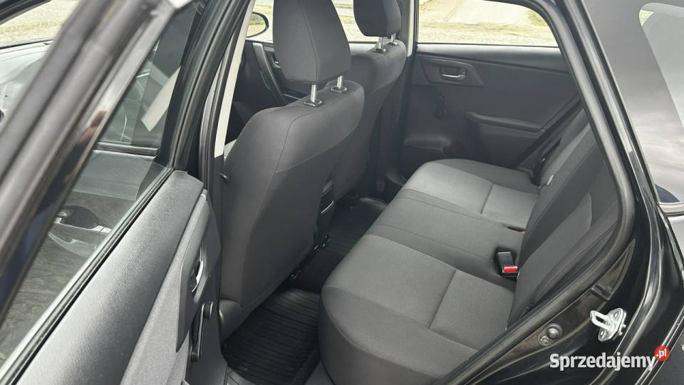 Toyota Auris Salon polska jeden właściciel dwa ABS