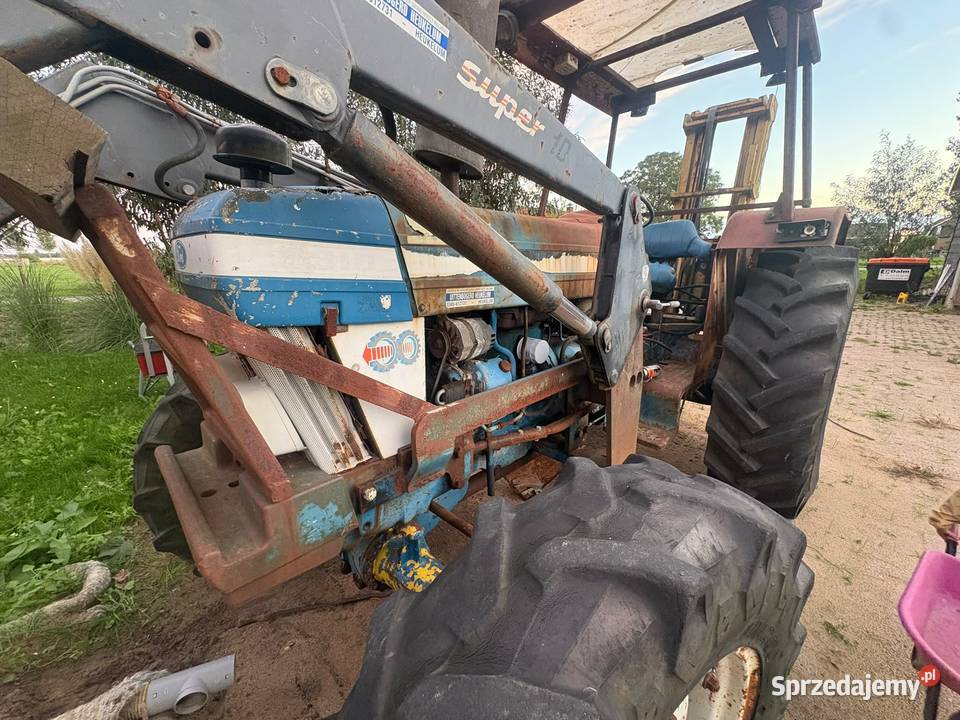 Ford 5610 4x4 ładowacz