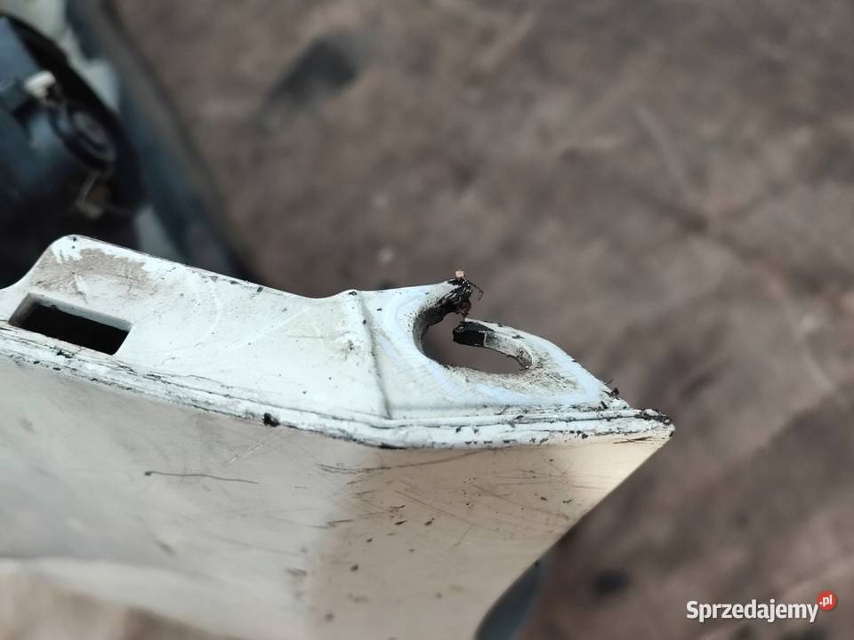 FIAT 500 09r zderzak przód Rok produkcji 2009 Kielce