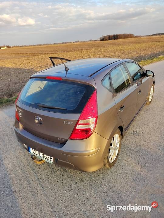 Hiundai i30 bluedraiv doinwestowany czujnik parkowania Złotów